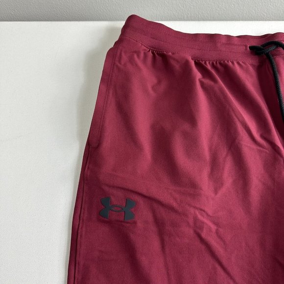Under Armour TAPERED Sweatpants Joggers Performance Red Mens Size 2XL Active Gym - Picture 5 of 9